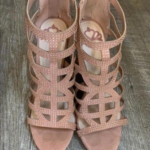 Fergalicious heels size 7